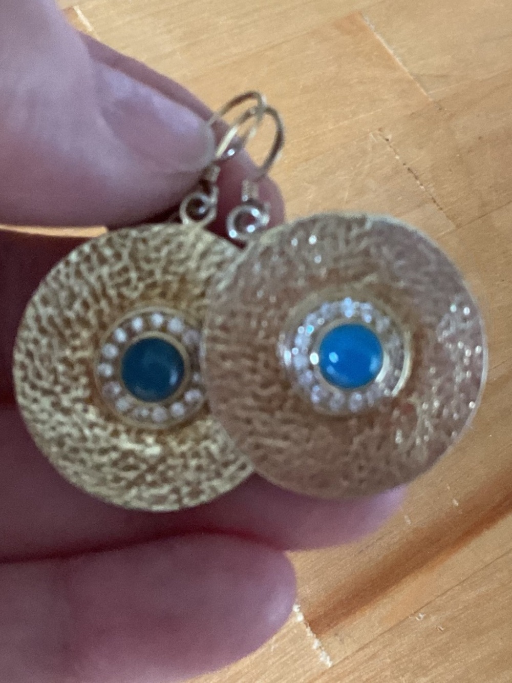 NWOT Gold plated sterling silver 925 Blue Chalcedon Round Hammered Earrings - Picture 4 of 11